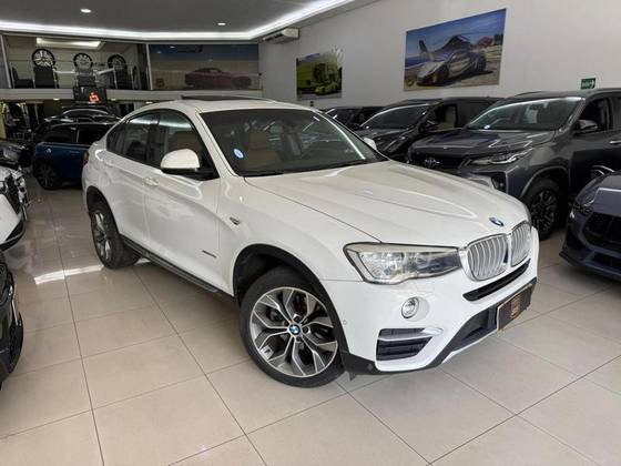 BMW X4 2.0 28I X LINE 4X4 16V TURBO GASOLINA 4P AUTOMÁTICO BMW X4 2.0 28I X LINE 4X4 16V TURBO GASOLINA 4P AUTOMÁTICO
